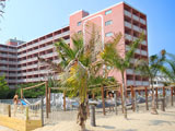 Holiday Inn Oceanfront outdoor pool and hammocks.